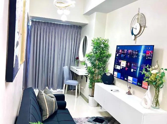 New & Modern Cozy 1br W/ Balcony@bgc, Wifi 300mbps Apartment