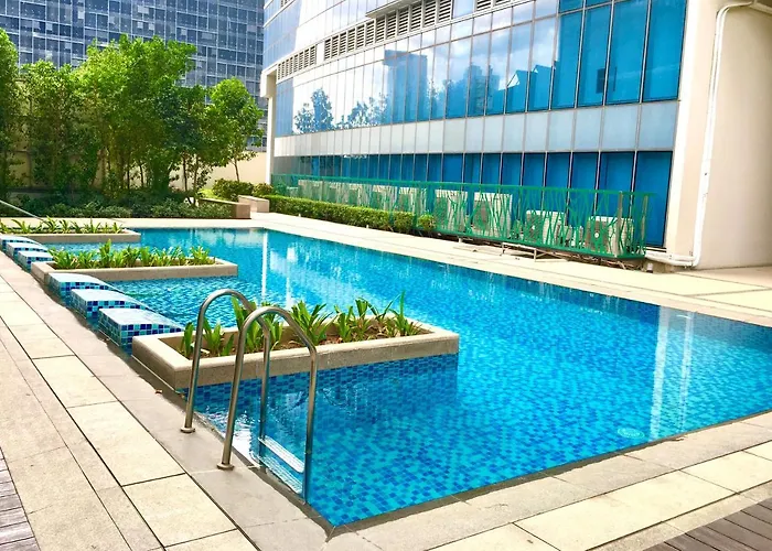 Apartment New & Modern Cozy 1br W/ Balcony@bgc, Wifi 300mbps Manila