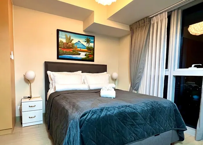 Apartment New & Modern Cozy 1br W/ Balcony@bgc, Wifi 300mbps Manila
