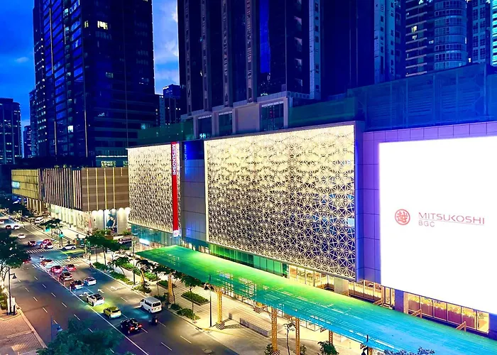 New & Modern Cozy 1br W/ Balcony@bgc, Wifi 300mbps Manila