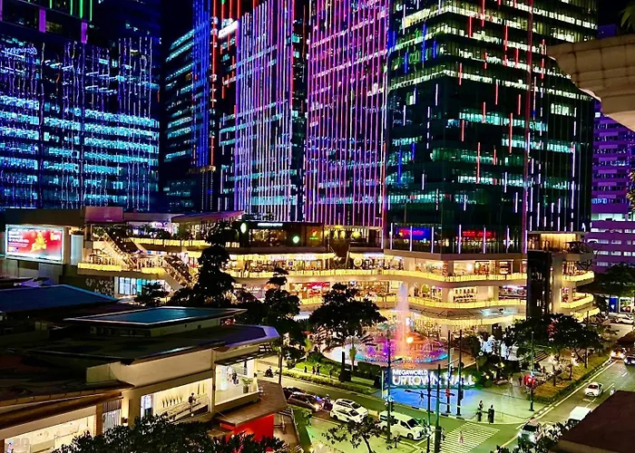 New & Modern Cozy 1br W/ Balcony@bgc, Wifi 300mbps Apartment